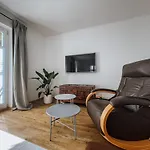 Schee - Stilvolle & Zentrale Mit Privatparkplatz Διαμέρισμα