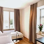 Διαμέρισμα Schee - Stilvolle & Zentrale Mit Privatparkplatz *