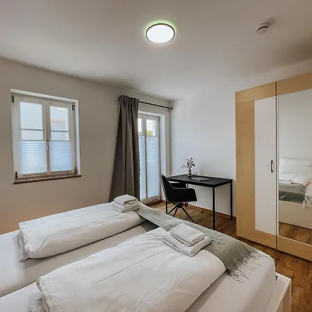 Apartment Schee - Stilvolle & Zentrale Mit Privatparkplatz *