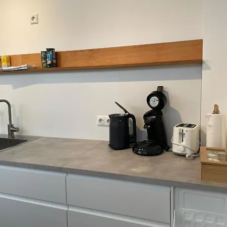 Schee - Stilvolle & Zentrale Mit Privatparkplatz Appartement Nördlingen