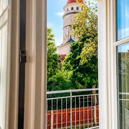 Schee - Stilvolle & Zentrale Mit Privatparkplatz Apartment Noerdlingen