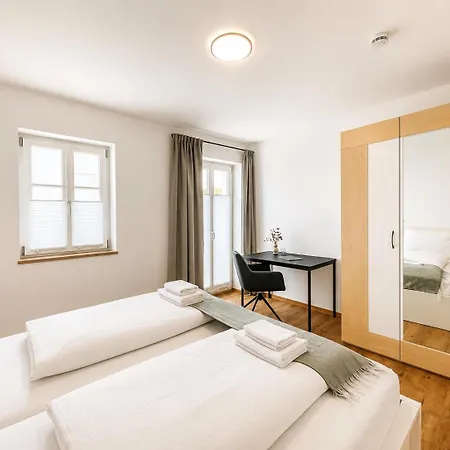 Schee - Stilvolle & Zentrale Mit Privatparkplatz Apartment *