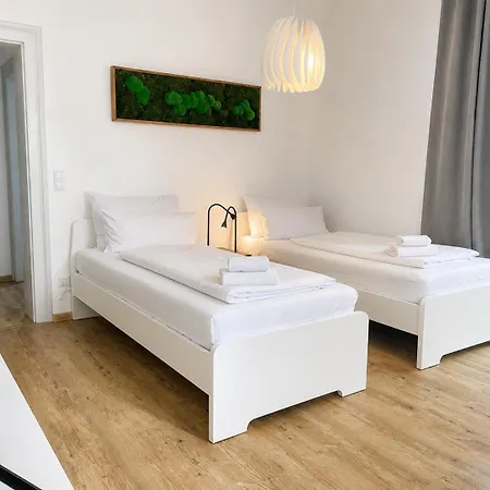Schee - Stilvolle & Zentrale Mit Privatparkplatz Apartamento