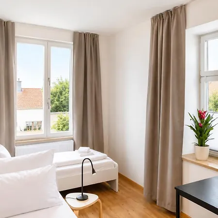 Apartment Schee - Stilvolle & Zentrale Mit Privatparkplatz