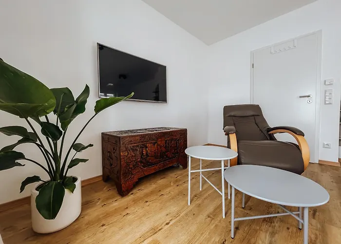 Appartement Schee - Stilvolle & Zentrale Mit Privatparkplatz