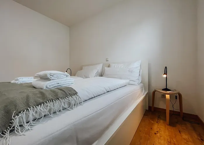 Schee - Stilvolle & Zentrale Mit Privatparkplatz Appartement *