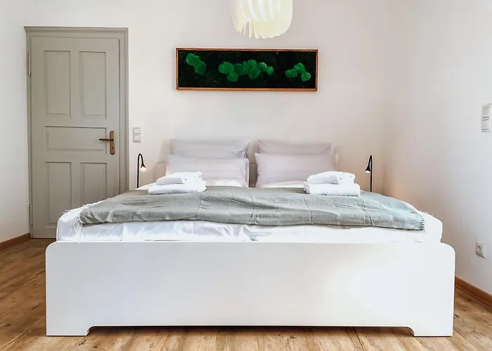 Schee - Stilvolle & Zentrale Mit Privatparkplatz Apartman Nördlingen