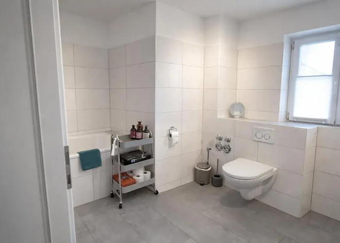 Appartement Schee - Stilvolle & Zentrale Mit Privatparkplatz